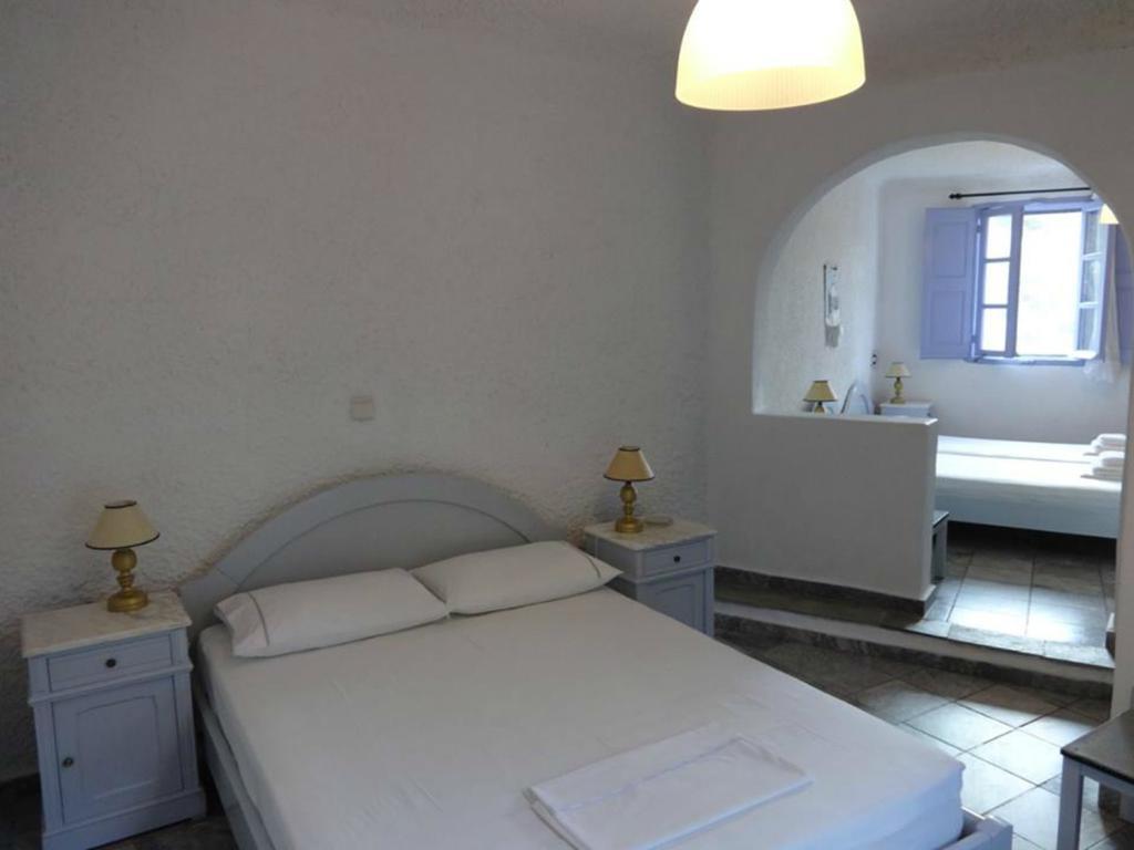Porto Sikinos Hotel Alopronia Pokój zdjęcie
